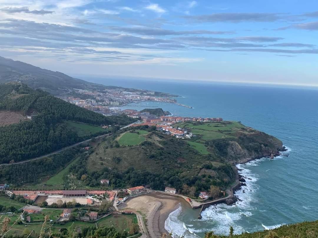 Costa Norte Gym Apartamento Con Terraza Garaje Y Piscina Castro Urdiales Eksteriør billede