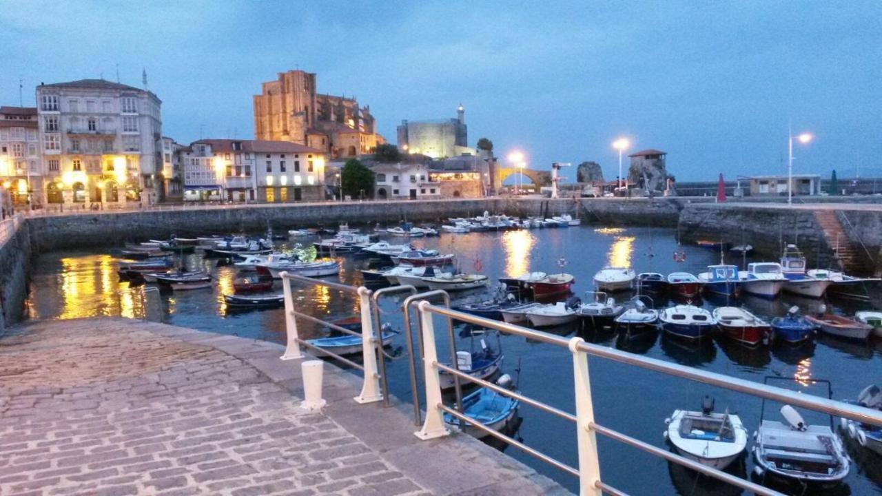 Costa Norte Gym Apartamento Con Terraza Garaje Y Piscina Castro Urdiales Eksteriør billede